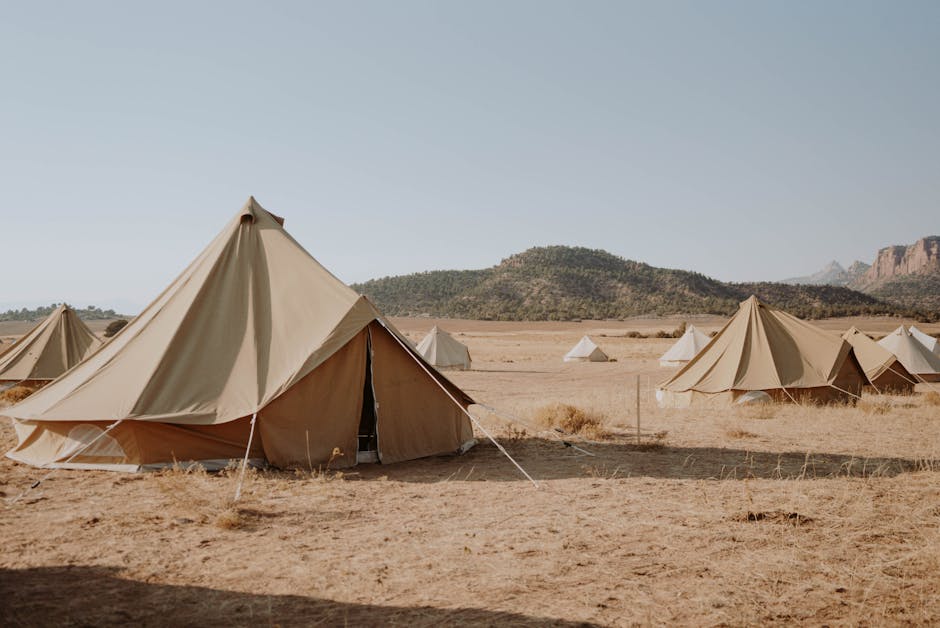 How to Stay Dry While Camping